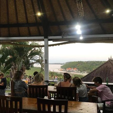Sunrise Ocean Hut'S Lembongan Hotel Exterior photo