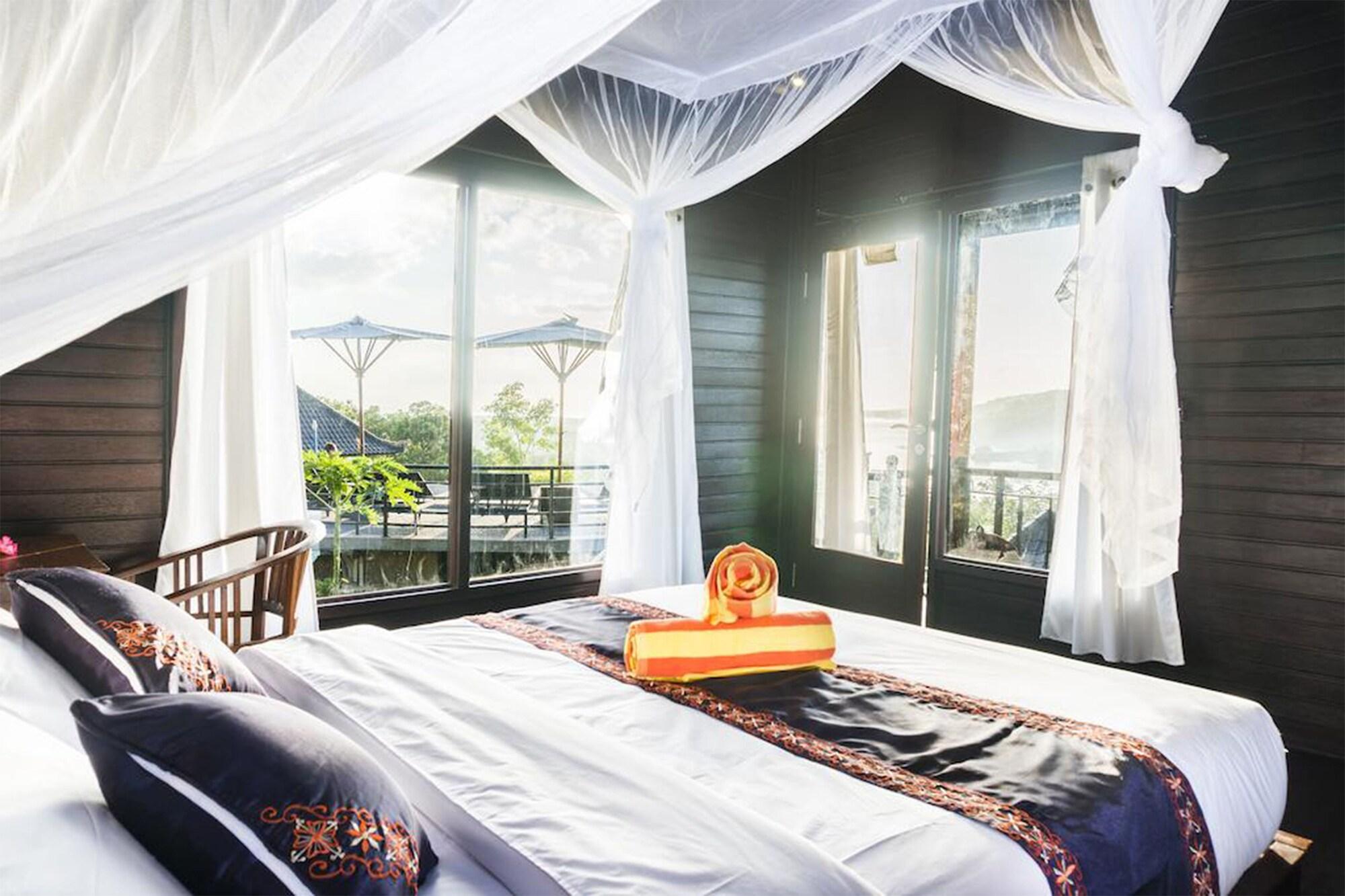 Sunrise Ocean Hut'S Lembongan Hotel Exterior photo