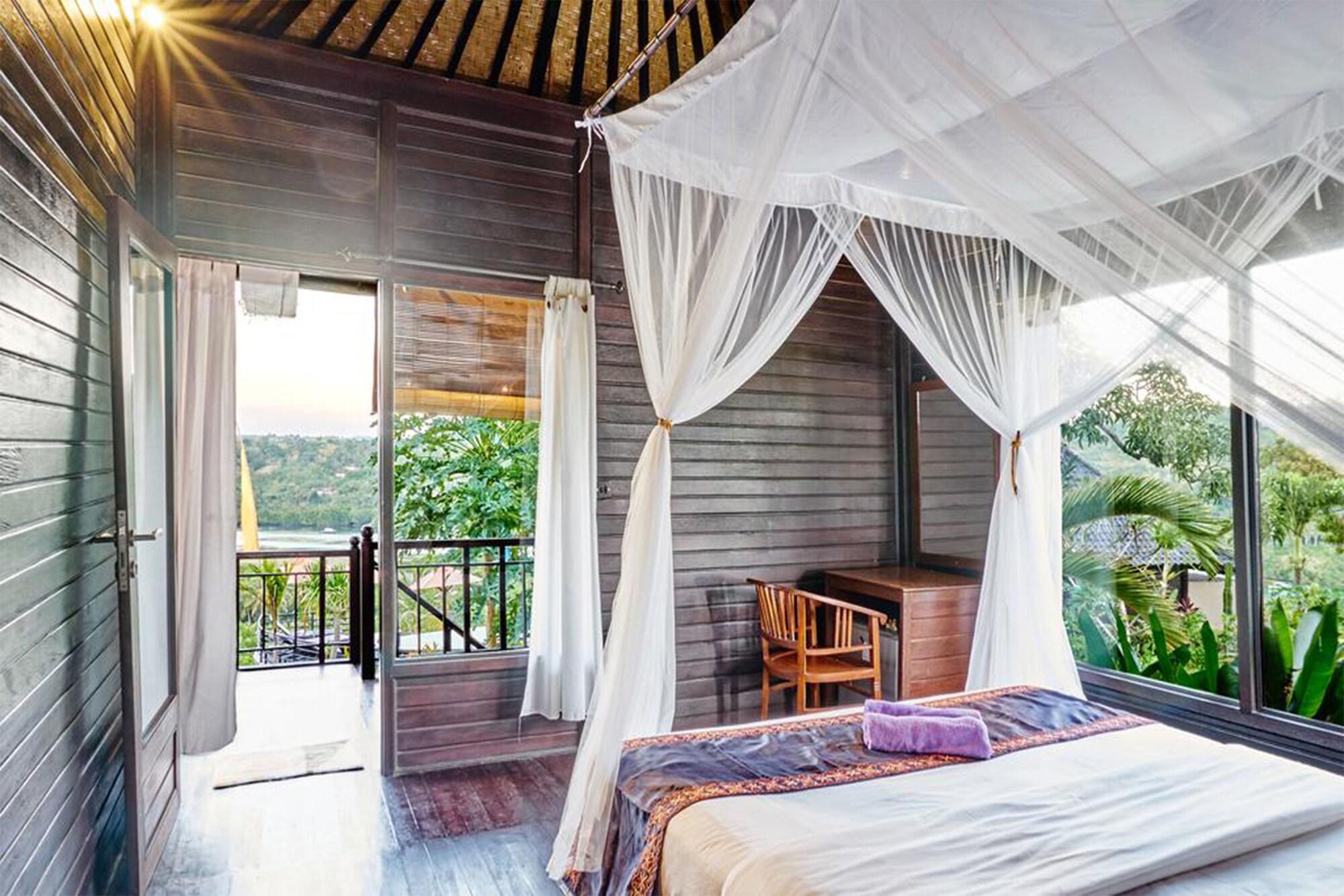 Sunrise Ocean Hut'S Lembongan Hotel Exterior photo