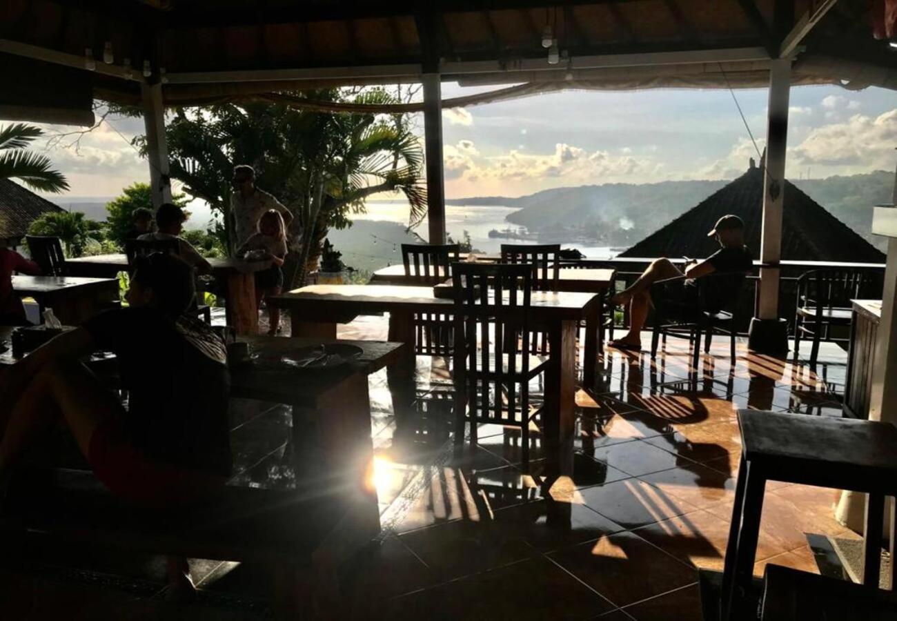 Sunrise Ocean Hut'S Lembongan Hotel Exterior photo