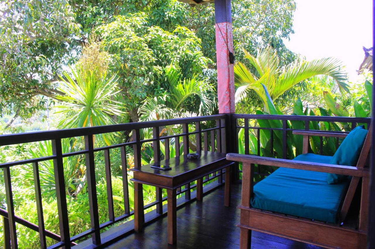 Sunrise Ocean Hut'S Lembongan Hotel Exterior photo
