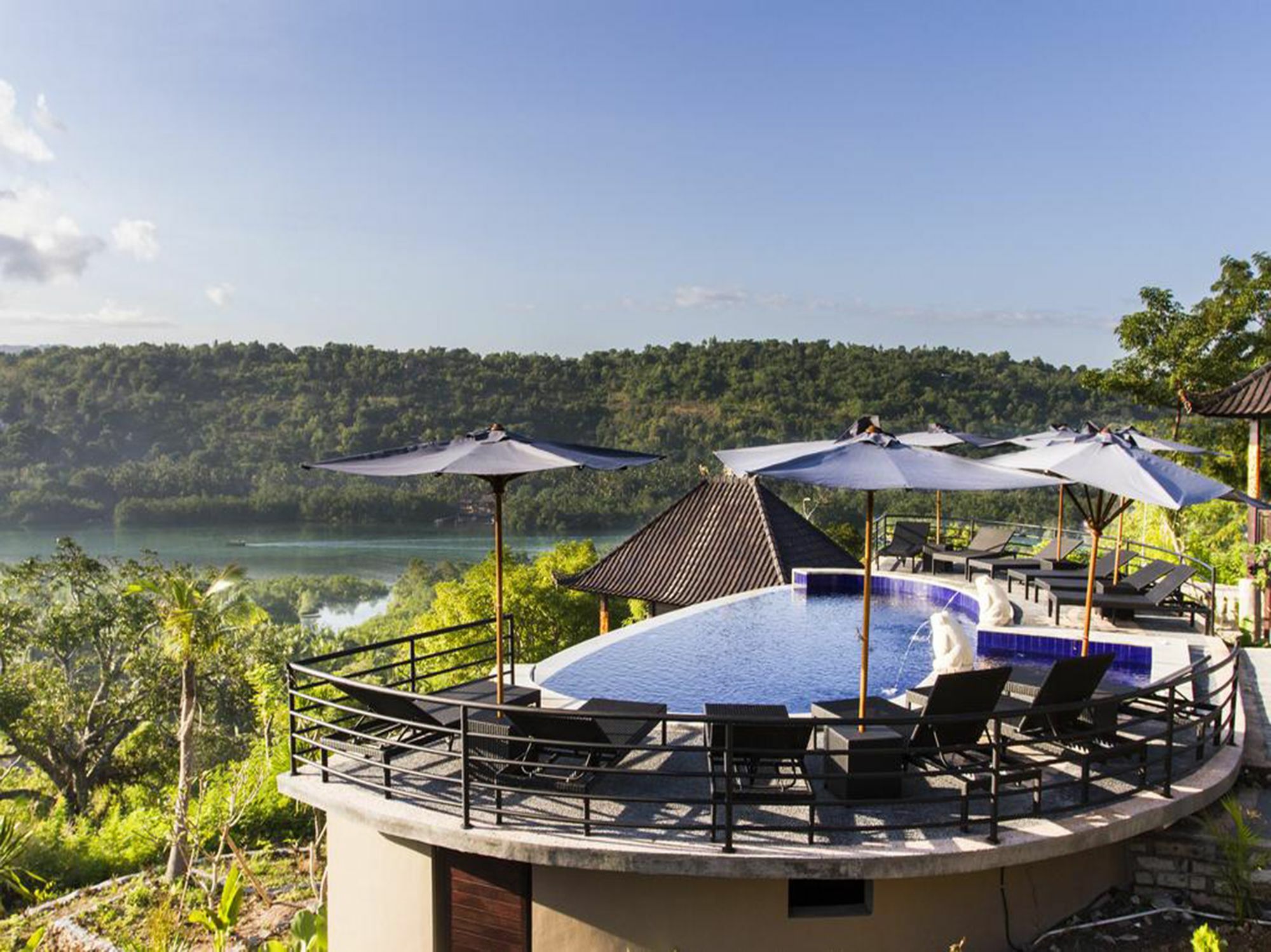 Sunrise Ocean Hut'S Lembongan Hotel Exterior photo