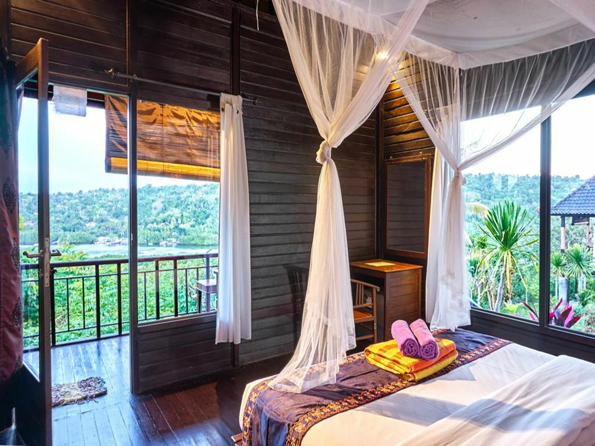 Sunrise Ocean Hut'S Lembongan Hotel Exterior photo