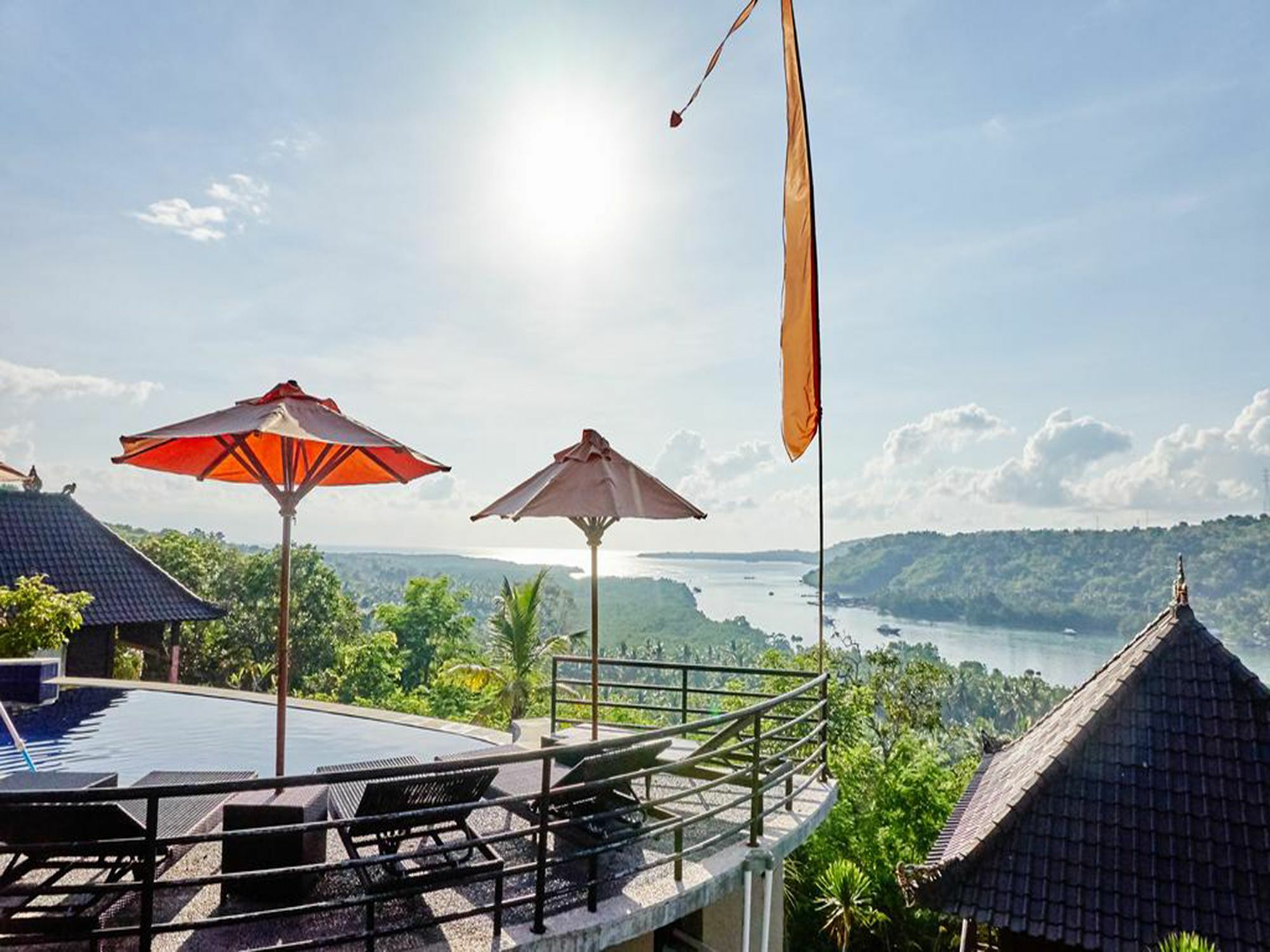 Sunrise Ocean Hut'S Lembongan Hotel Exterior photo
